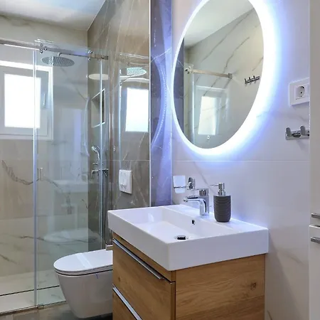 Villa Luxury Mariva With Heated Pool *